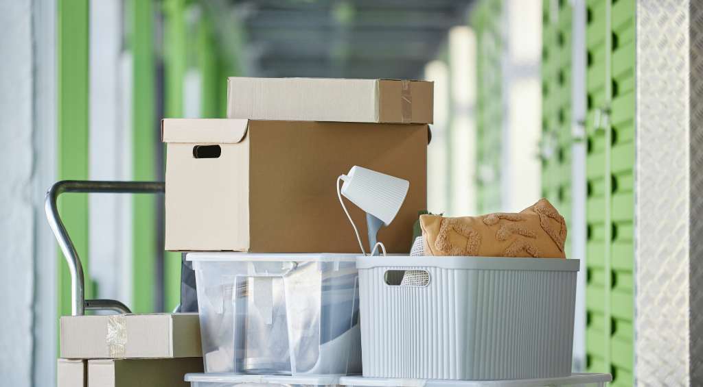 what to do with personal items when selling a house storage solution